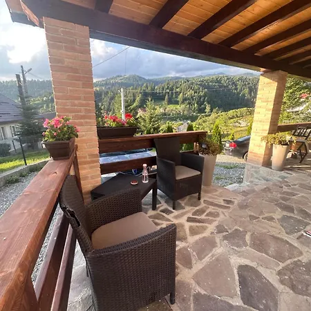 Casa Ika&matei Orman Evi